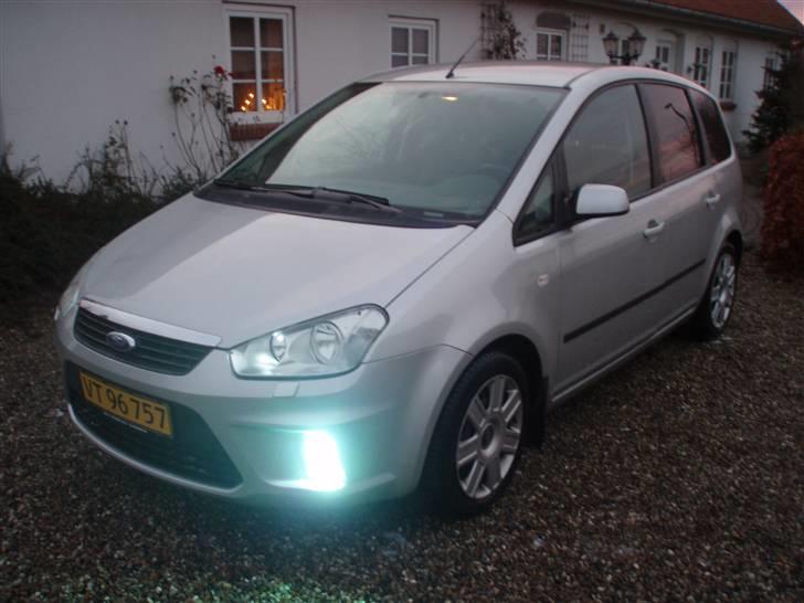 Ford C-MAX  - 8000 K xenon i forlygter og tågelygter billede 1