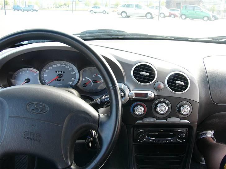 Hyundai coupe (solgt) billede 6