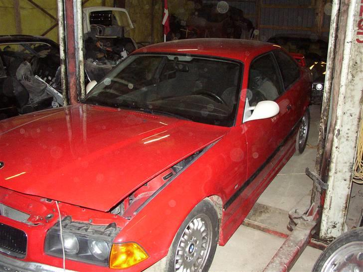 BMW e36 Coupé - som den står lige pt.. billede 1