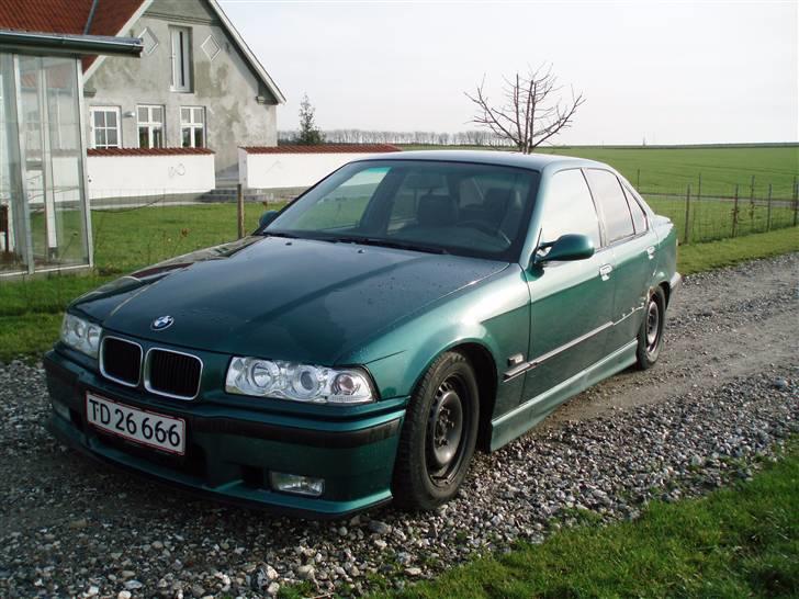 BMW 320i E36 SOLGT billede 2