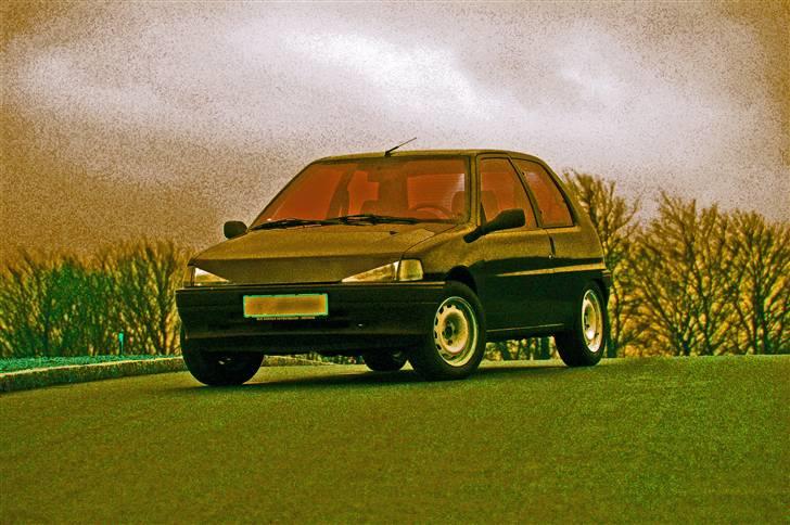 Peugeot 106 1.4i XR solgt - kedede mig lidt og jaa.. er ikke god til photoshop . billede 11