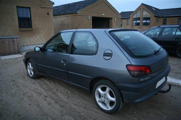 Peugeot 306 R.I.P. - Billeder af biler - Uploaded af Møller 77oo
