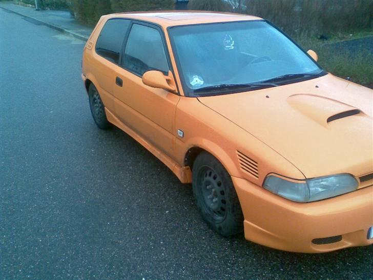 Toyota Corolla gsi 20V solgt - med de gamle kofanger billede 4