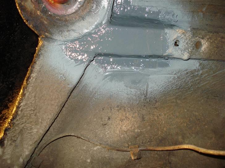 BMW E30 320i - et stykke vange måtte skiftes til syn billede 8