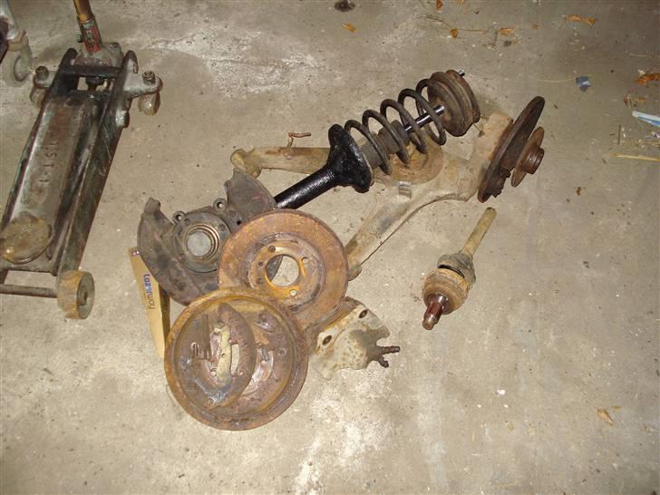 BMW E30 320i - disse stumper blev skiftet ud inden syn billede 9