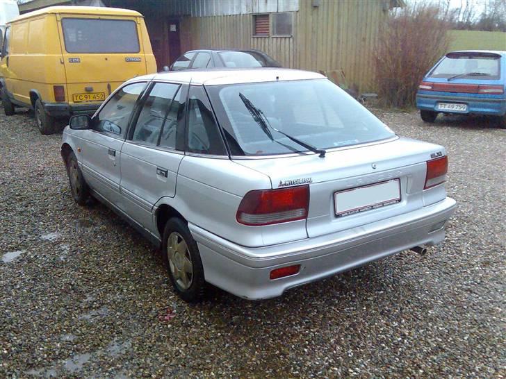 Mitsubishi Lancer 1600 HB billede 2