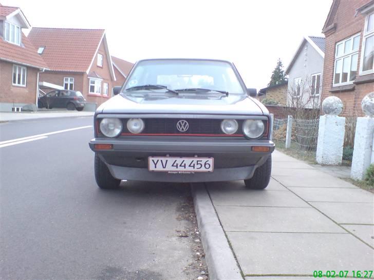 VW Golf 1 1.6 GTI *Solgt* billede 2