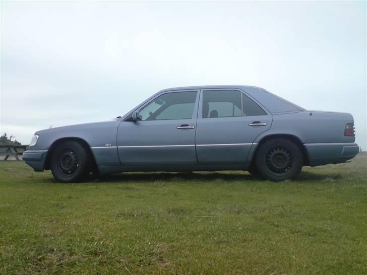 Mercedes Benz E-klasse W124 250D-SOLGT- billede 12