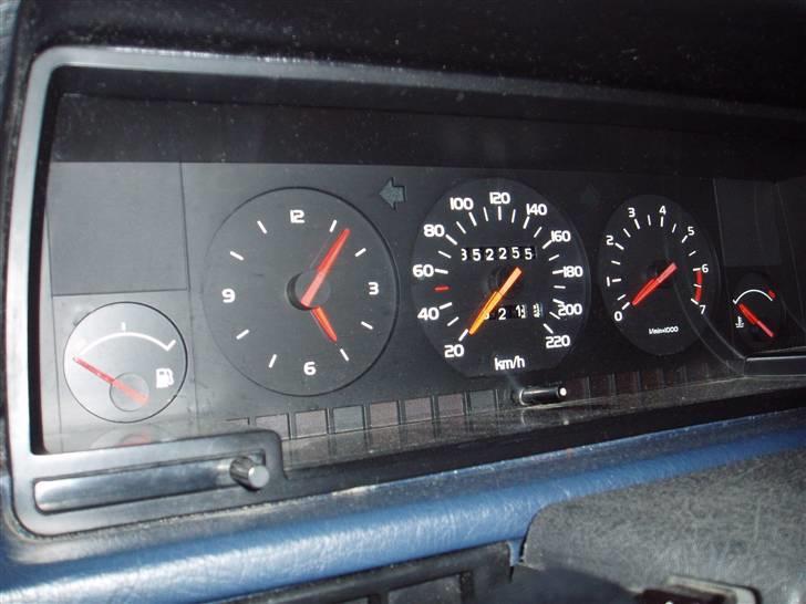 Volvo 740 GL Stc. (solgt) billede 6