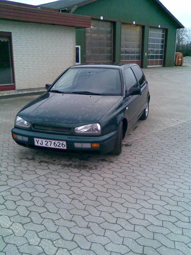 VW Golf 3 1,8 solgt billede 2
