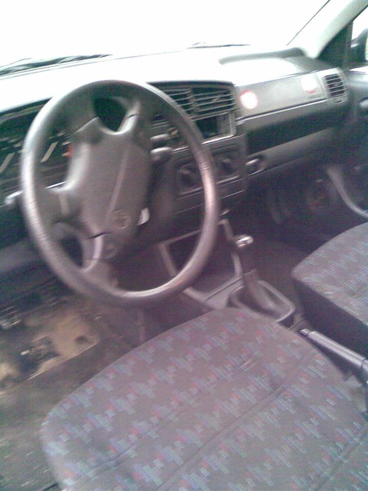 VW Golf 3 1,8 solgt billede 5