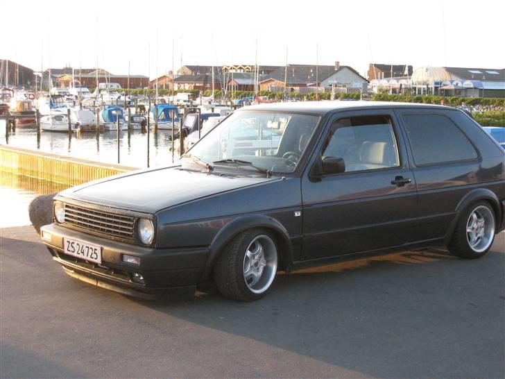VW Golf - Bogense havn . billede 2