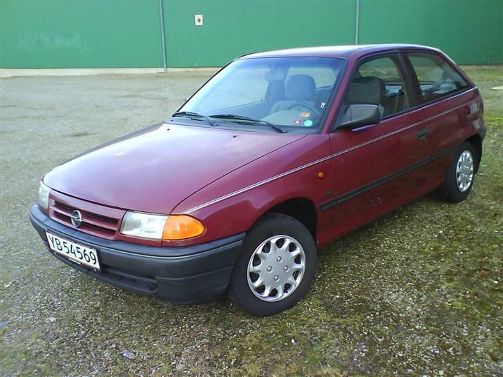 Opel Astra F *Solgt* billede 5