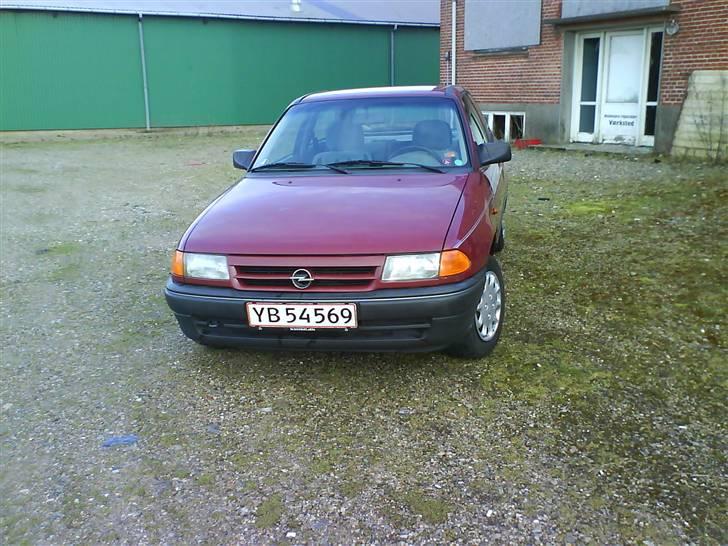 Opel Astra F *Solgt* billede 9