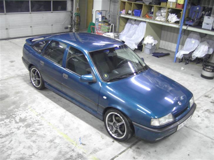 Opel Vectra 2.0i solgt billede 1