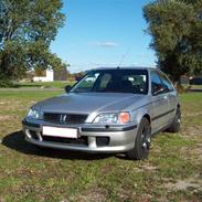 Honda Civic 1.6i Es (SOLGT)