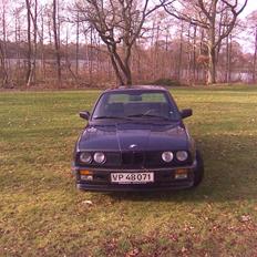 BMW 320 i e30 SOLGT