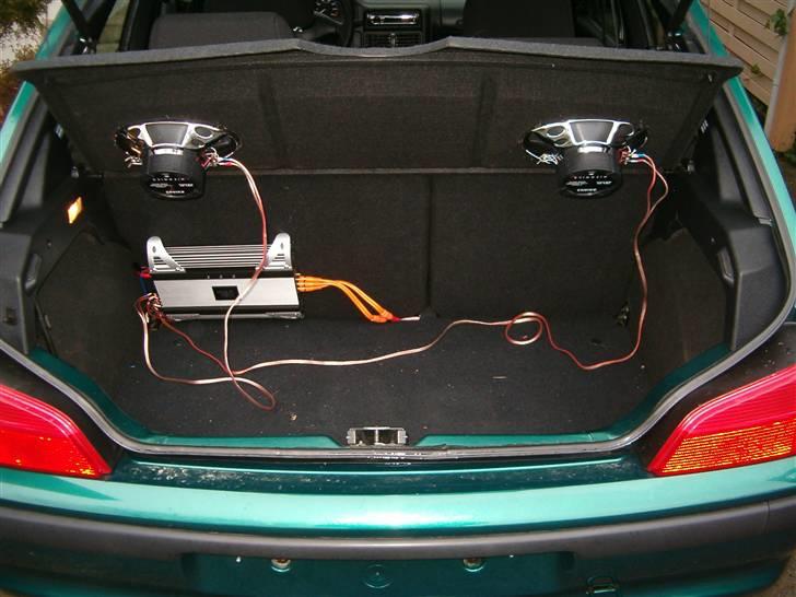 Peugeot 106 1.4i Zen billede 8