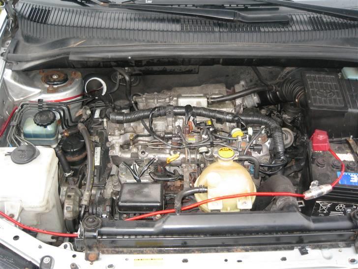 Toyota Sportsvan (SOLGT) billede 4