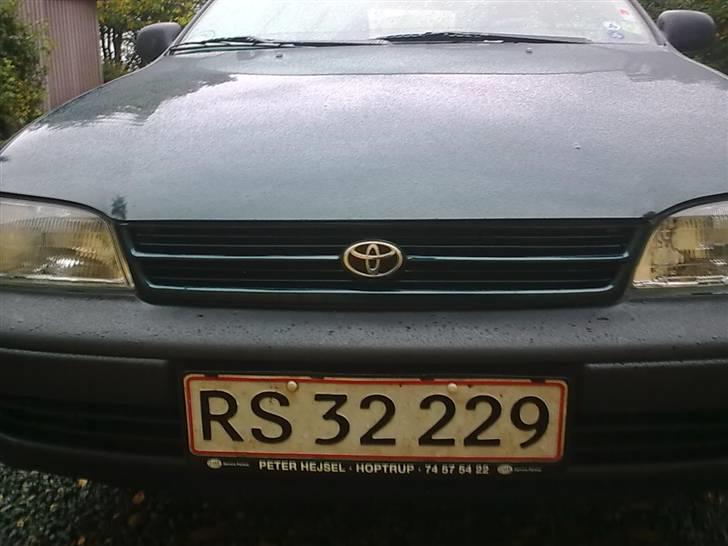 Toyota Carina E billede 18