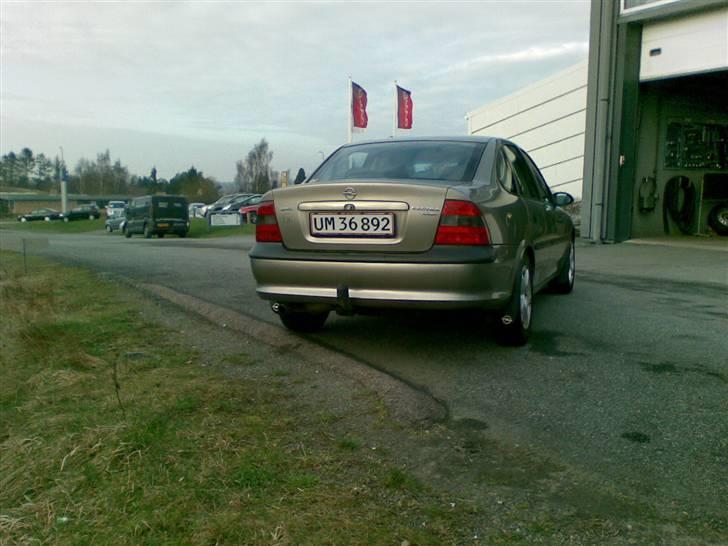 Opel vectra b 1,8 16v solgt! - da jeg købte den billede 3