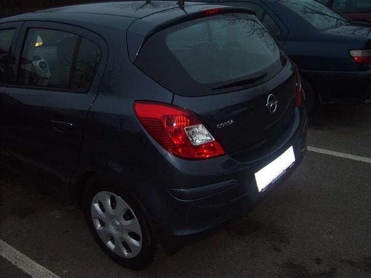 Opel corsa D enjoy SOLGT billede 9