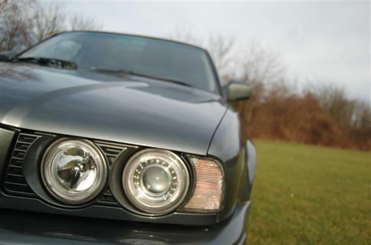 BMW 520i (Solgt) - Klar glas lygter med angle eys billede 1