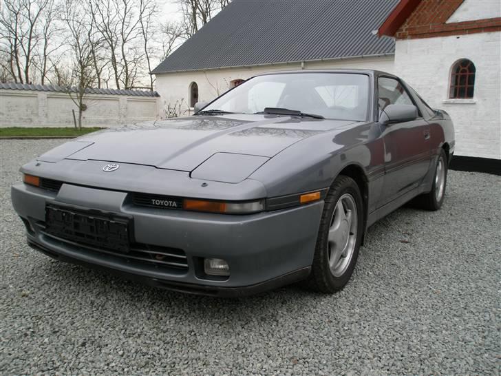 Toyota Supra 3,0i Turbo Targa - Supraen viser tænder billede 1