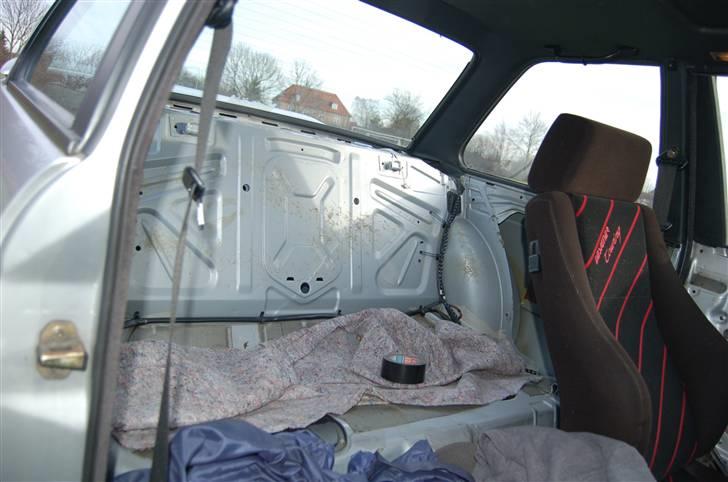 BMW 325i (Baneracer)(SOLGT) - masser plads til bur:) billede 6