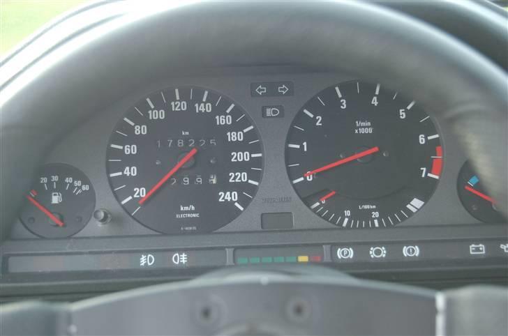 BMW 325i (Baneracer)(SOLGT) - Skal væk billede 9