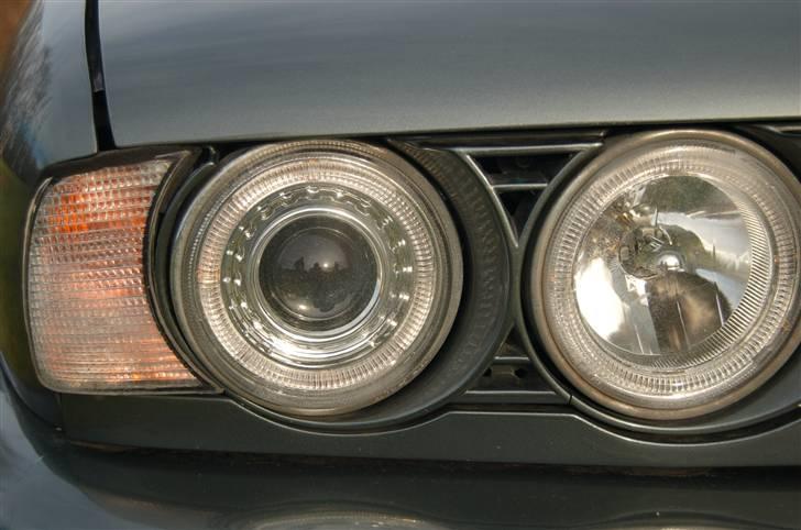 BMW 520i (Solgt) - Klar glas lygter med angle eys og klar glas blink lygte billede 10