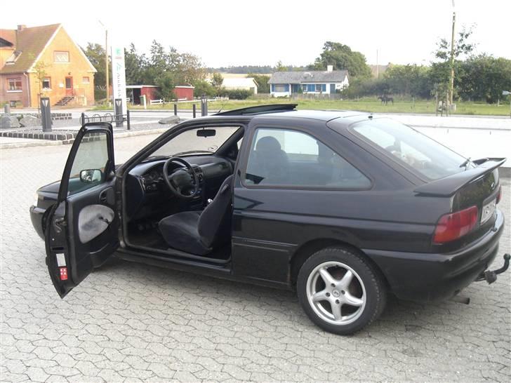Ford Escort *SOLGT* billede 5