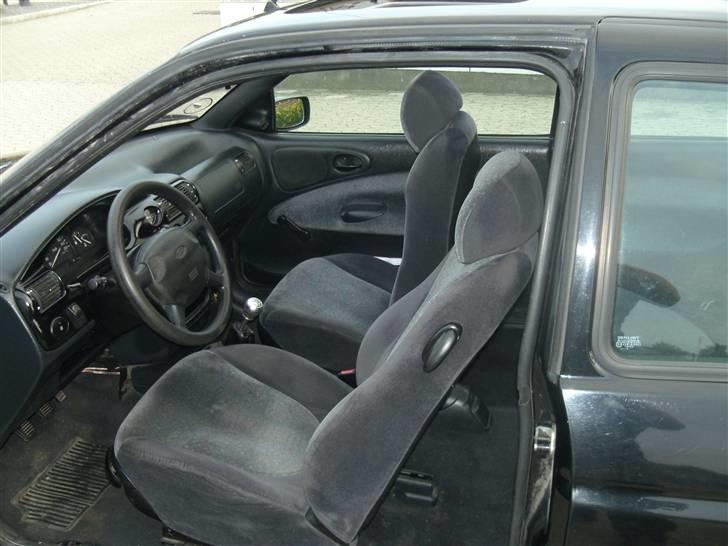 Ford Escort *SOLGT* billede 6