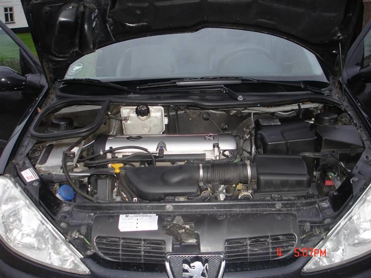 Peugeot 206 2,0 Gti Solgt billede 4