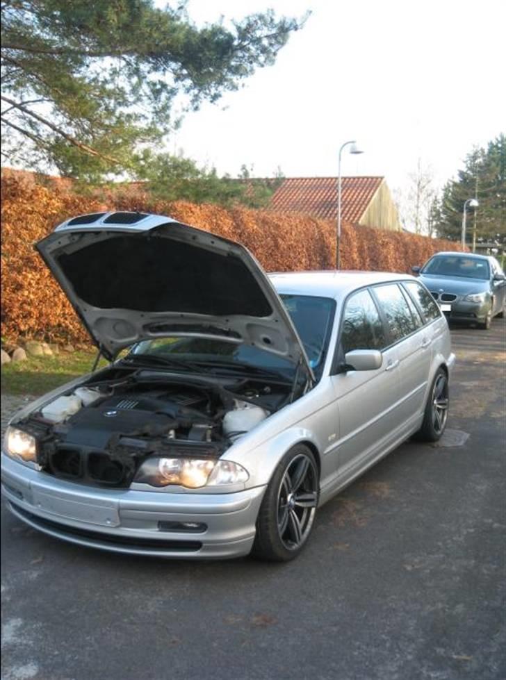 BMW 320D Stept Touring billede 15