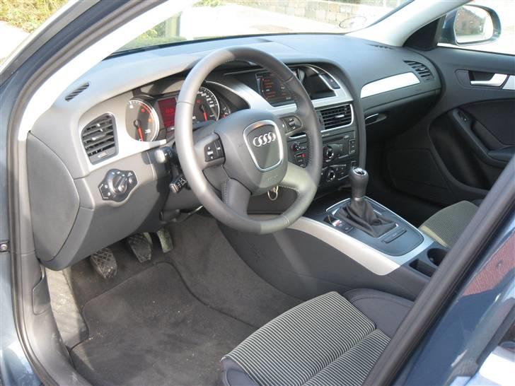 Audi A4 2,0 TDI NY MODEL SOLGT billede 5