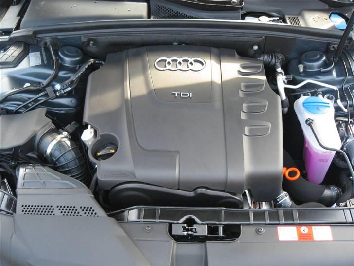 Audi A4 2,0 TDI NY MODEL SOLGT billede 7