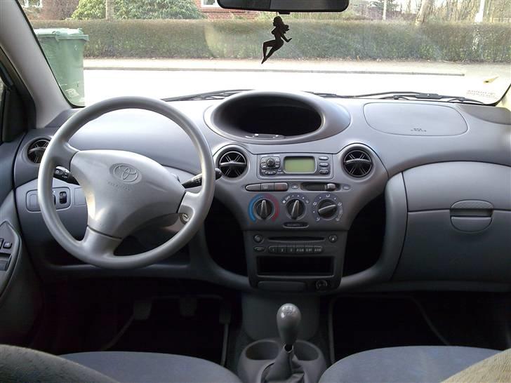 Toyota Yaris 1.4 D-4D billede 5