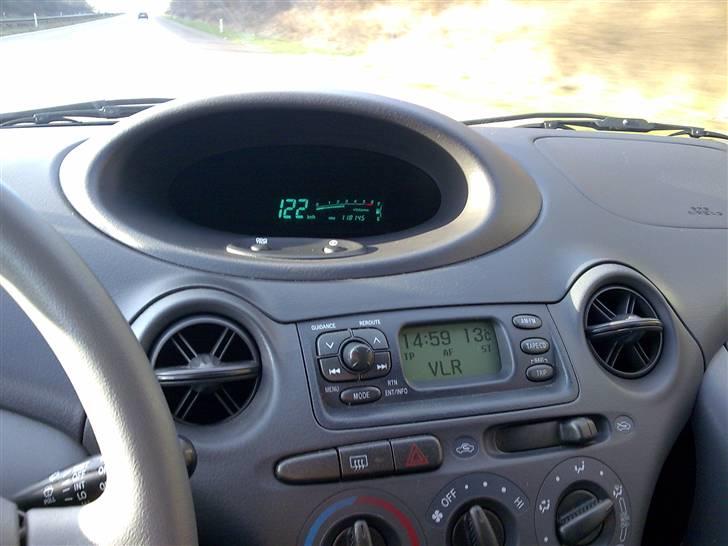 Toyota Yaris 1.4 D-4D billede 6