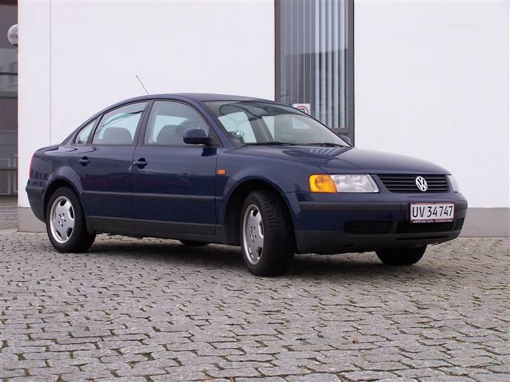 VW Passat 3B (solgt) - Som den så ud da jeg havde købt den..  billede 18