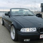 BMW 325 cab