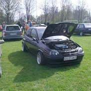 Opel Corsa SI 16V