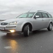 Ford Mondeo st car