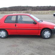 Peugeot 106