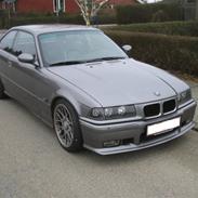 BMW 325 Coupe Turbo