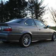 BMW 325 Coupe Turbo