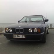 BMW 525i  (SOLGT)
