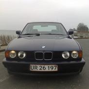 BMW 525i  (SOLGT)