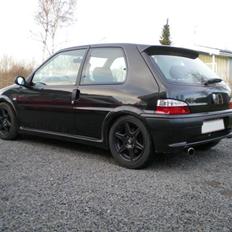 Peugeot 106 Gti SOLGT