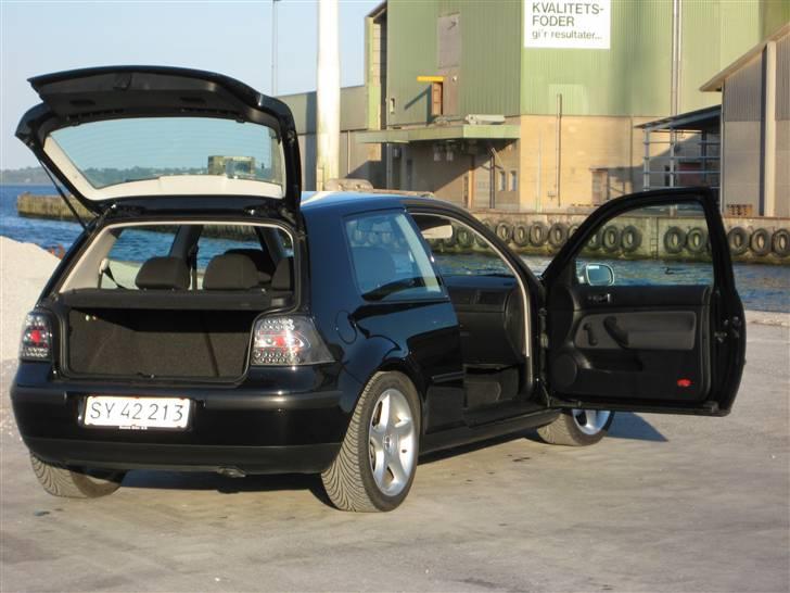 VW Golf IV *SOLGT* billede 6